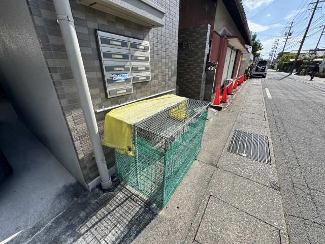 ゴミ置き場