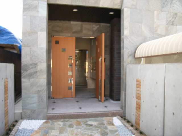 エントランス２