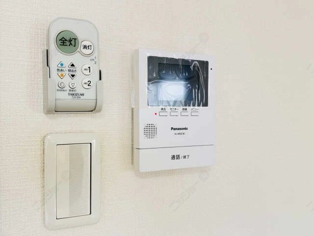 モニター付きインターホン