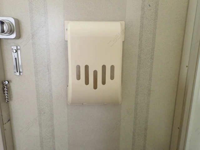 玄関ドア郵便受け