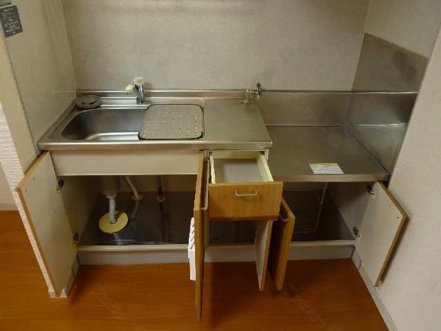 キッチン下部