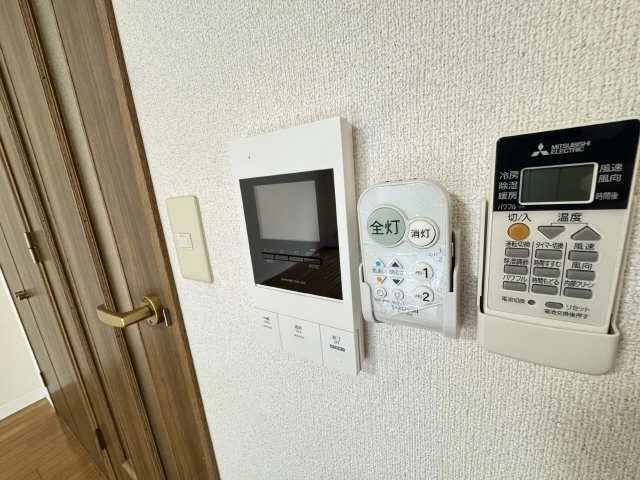 モニター付きインターホン