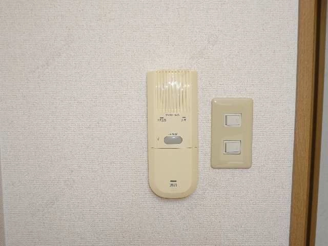 インターホン