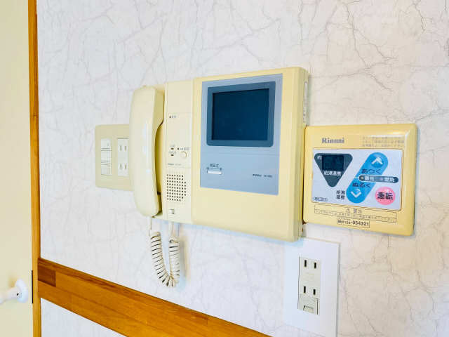 モニター付きインターホン