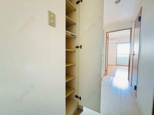 シューズBOX