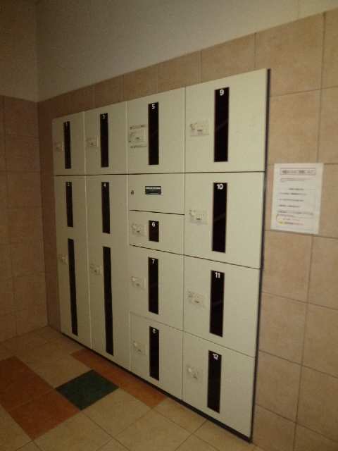 エントランス周辺