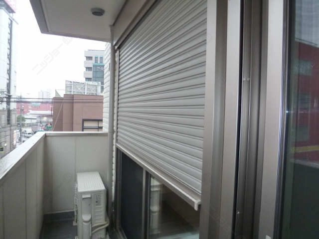 シャッター雨戸