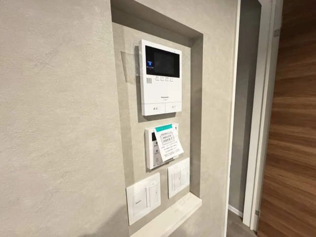 モニター付きインターホン