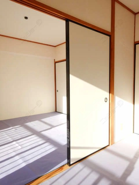両和室
