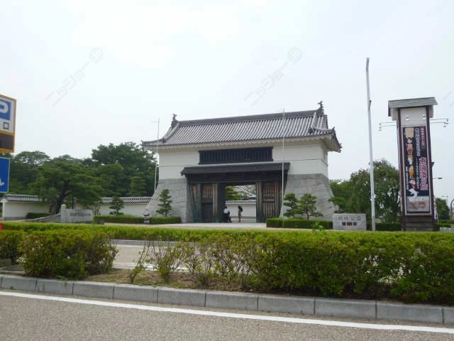 岡崎公園