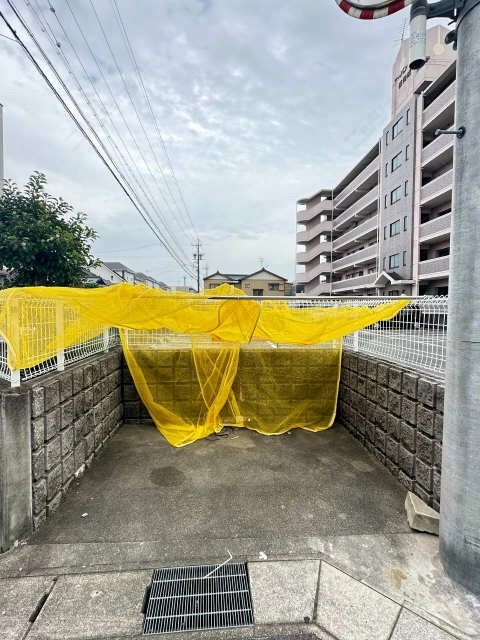 ゴミステーション