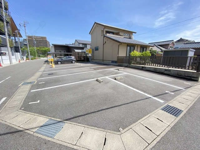 近隣月極駐車場
