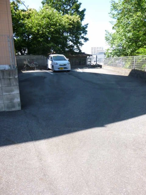 駐車場２