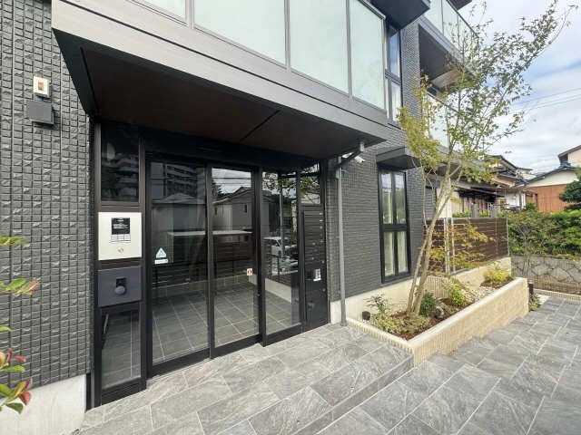 エントランス周辺