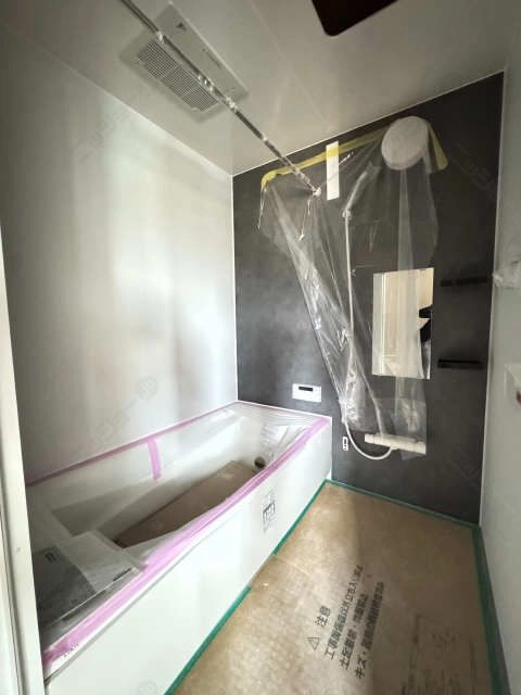 建築中浴室