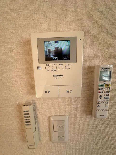 モニター付きインターホン