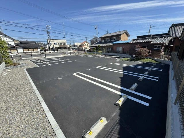 南側駐車場