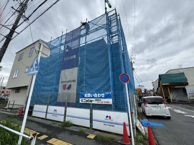建築中外観