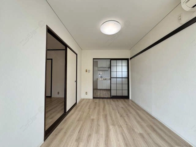 南洋室（東側）