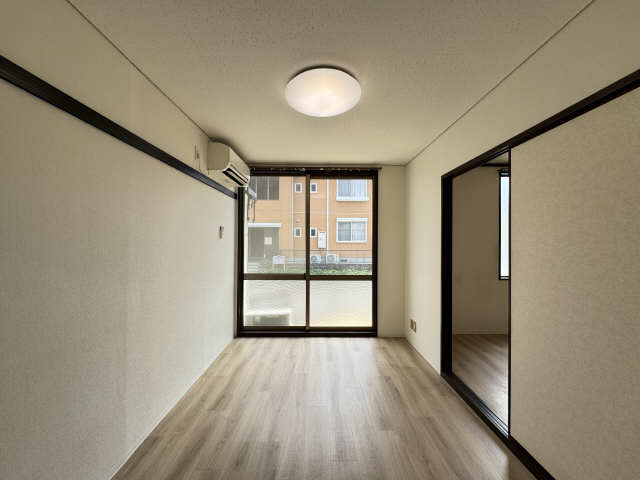 南洋室（東側）