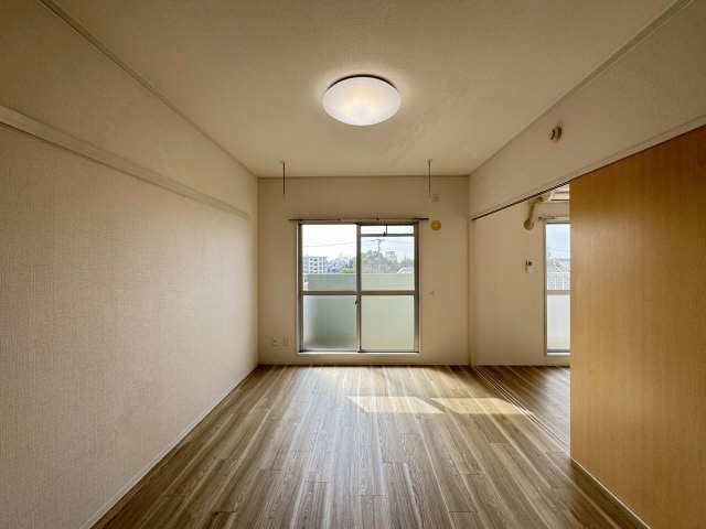 南洋室（東側）