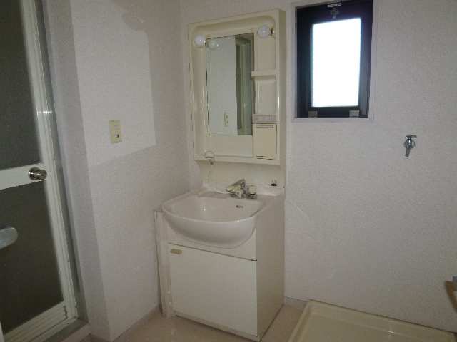 ｼｬﾝﾌﾟｰﾄﾞﾚｯｻｰ