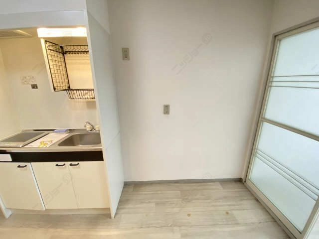 冷蔵庫置き場