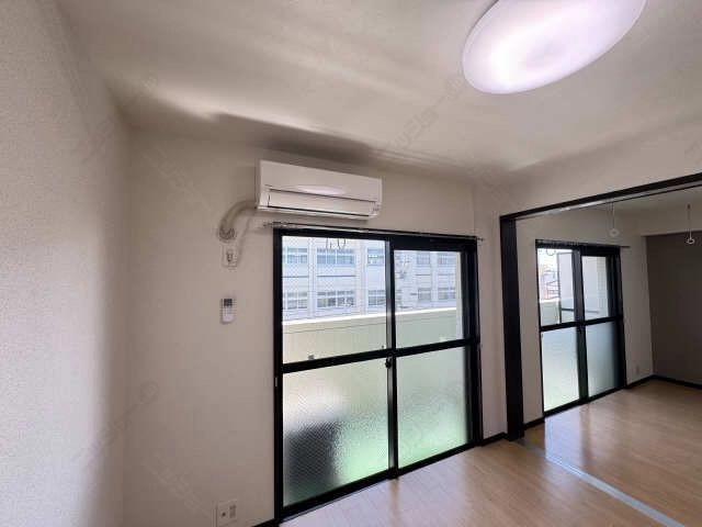 エアコン（リビング）