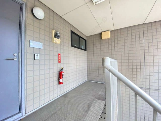 玄関前スペース