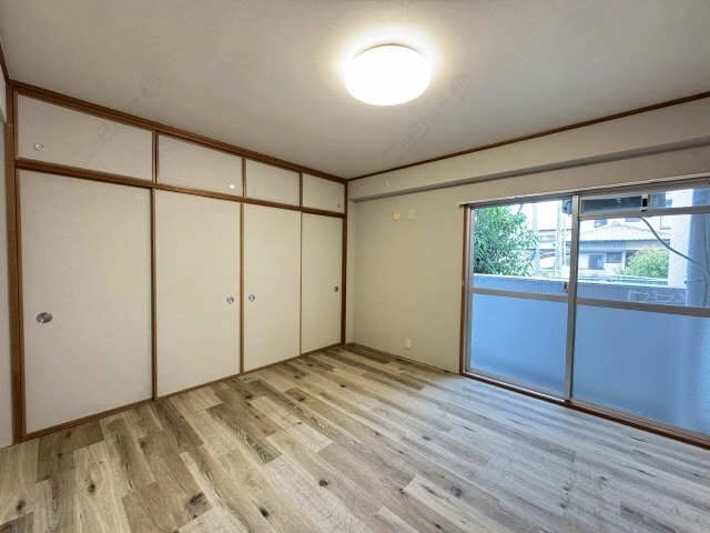 南洋室（東側）