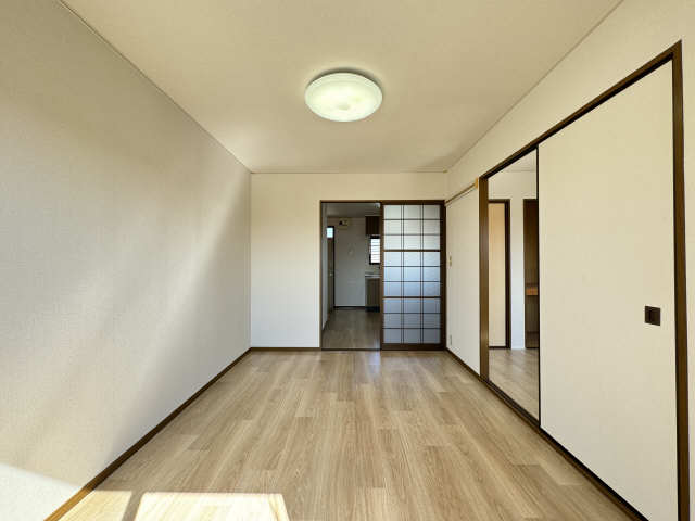 南洋室（西側）