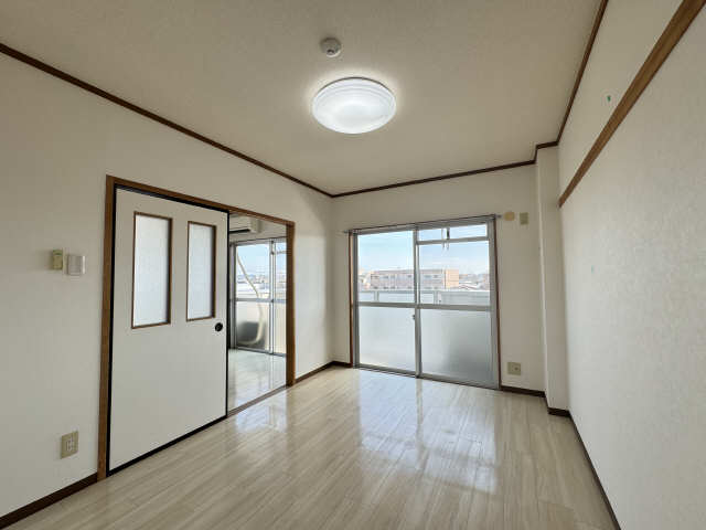 南洋室（西側）