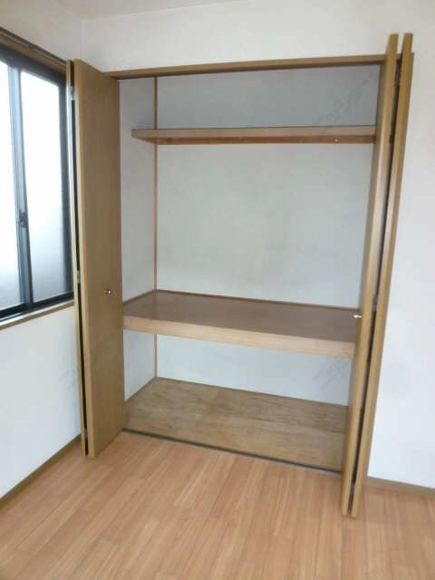 収納（南洋室）