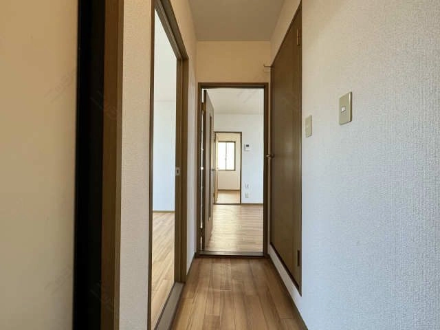 玄関・廊下