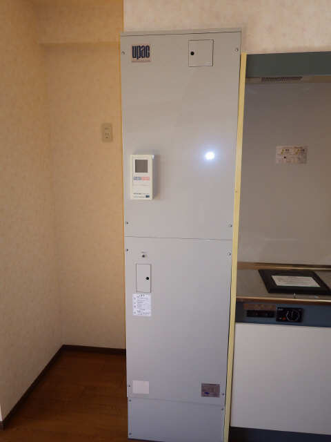 深夜電気温水器