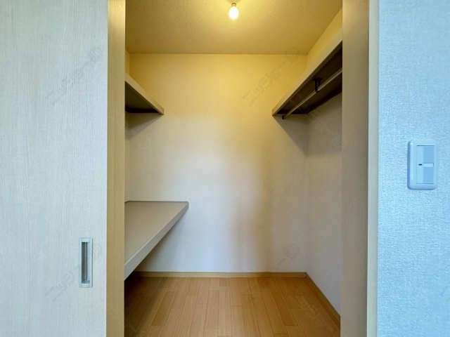 ウォークインクローゼット