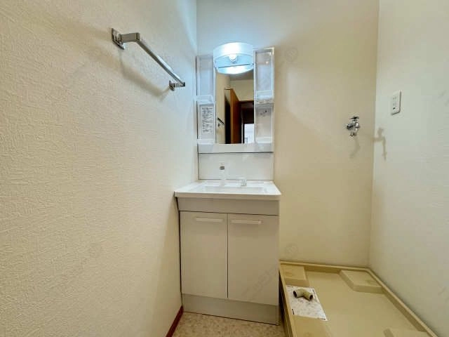 シャワー付洗面台