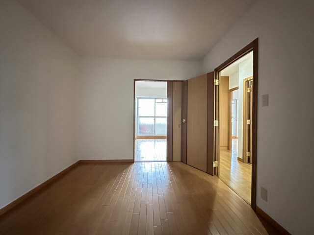 西洋室(中部屋)