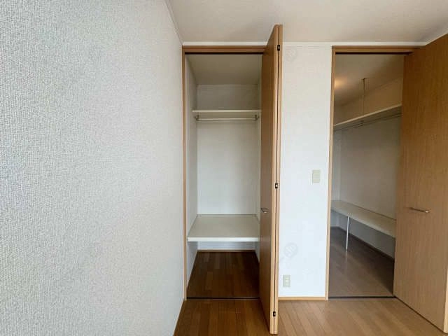 収納（南洋室）