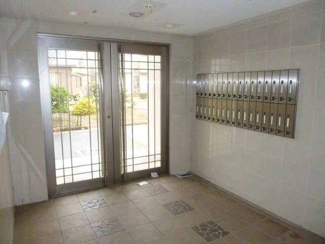 エントランス」