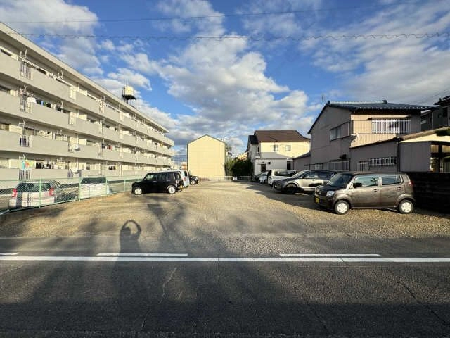 敷地外駐車場
