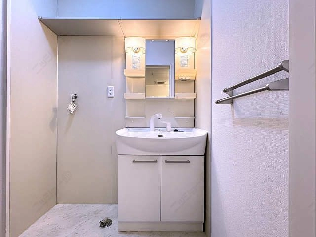 シャワー付洗面台