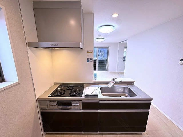 システムキッチン（３口ガス）