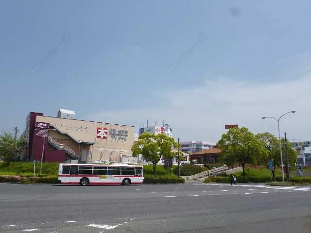 買物施設（車5分）