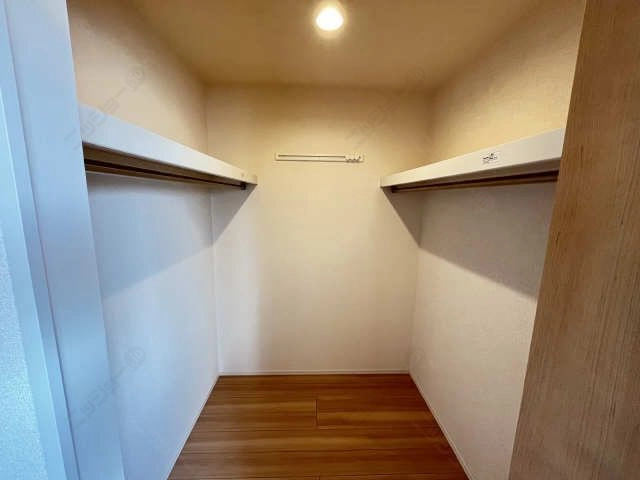 ウォークインクローゼット