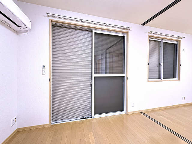 シャッター雨戸