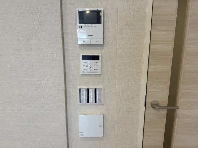 モニター付きインターホン