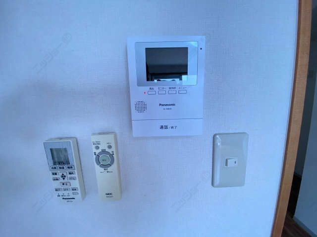 モニター付きインターホン