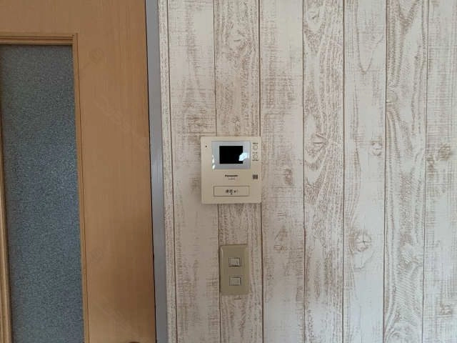 モニター付きインターホン