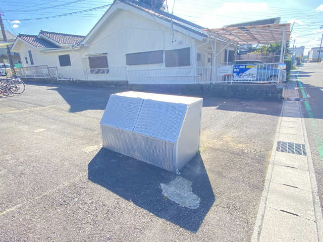 ゴミステーション